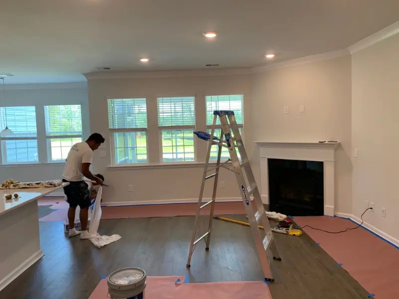 Painter1 Employee Paint